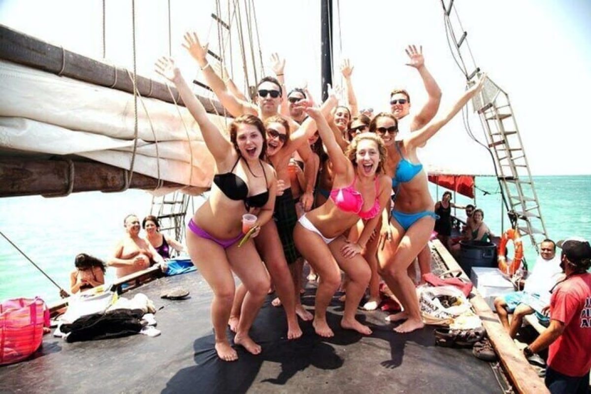 27f385d4-e961-4aca-86cd-45848a2e0af4