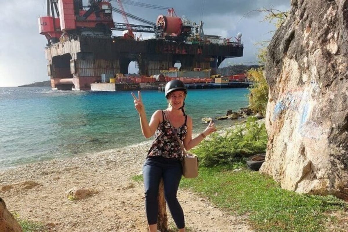 2f13c0f6-d2d7-413c-9a7f-4526ffc8480f