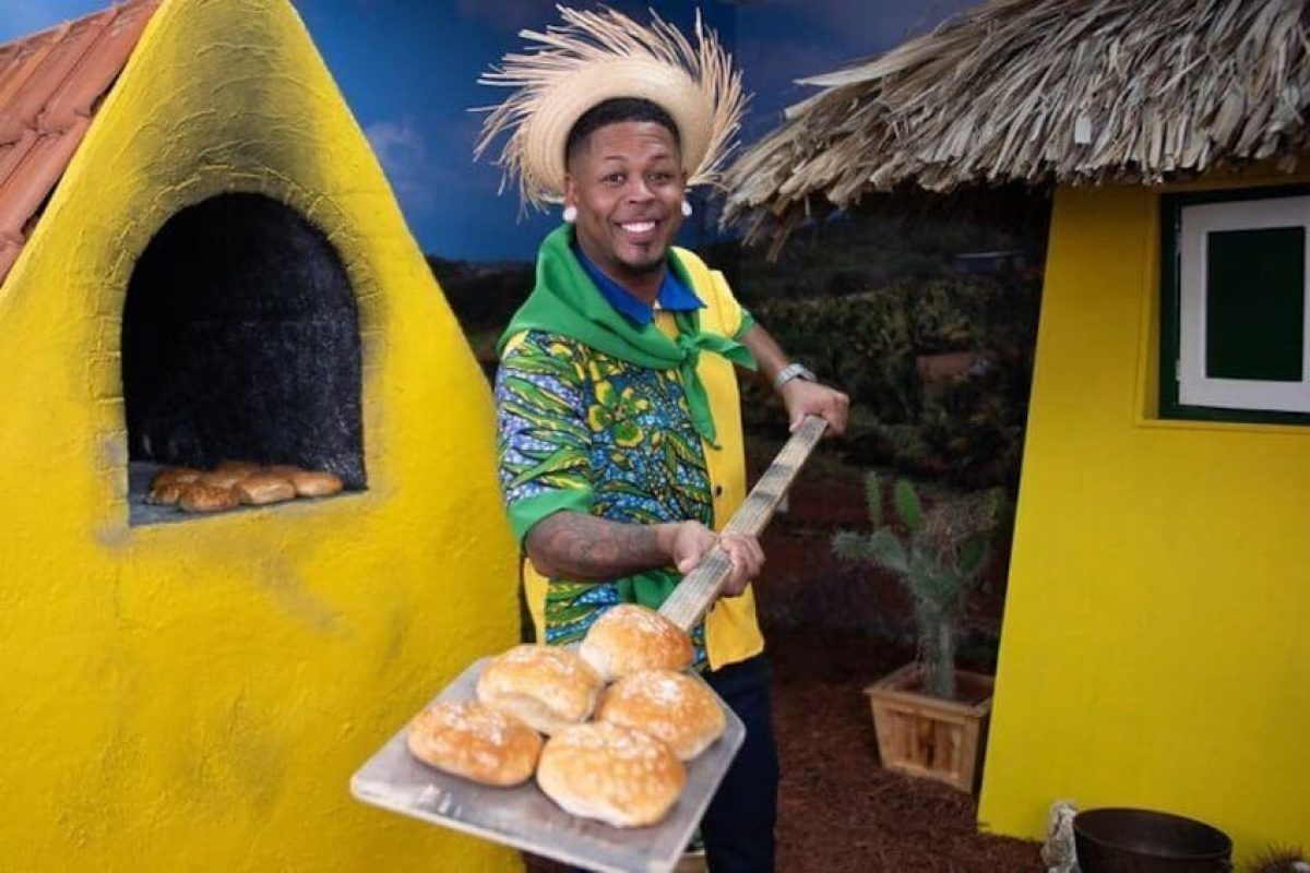 56d10042-7181-4fba-a681-1a80b0ff5ef8