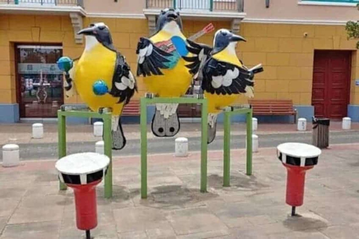 5f26fe46-46d1-4ac7-931b-1dd9e217e308