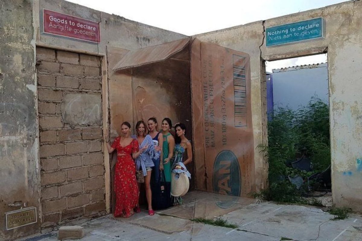 8dde230a-3c96-4698-9b00-520c2dd6f2d9