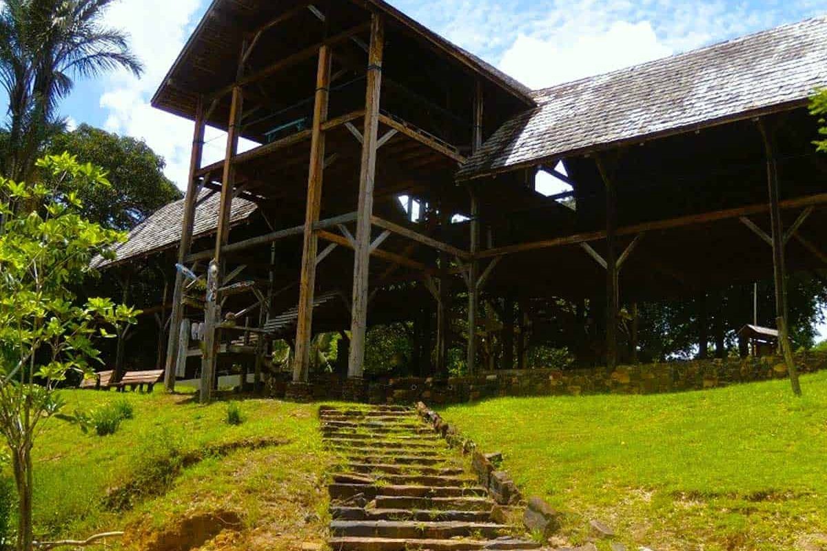 Raleighvallen-Orange-Suriname-Hangmatten-kamp