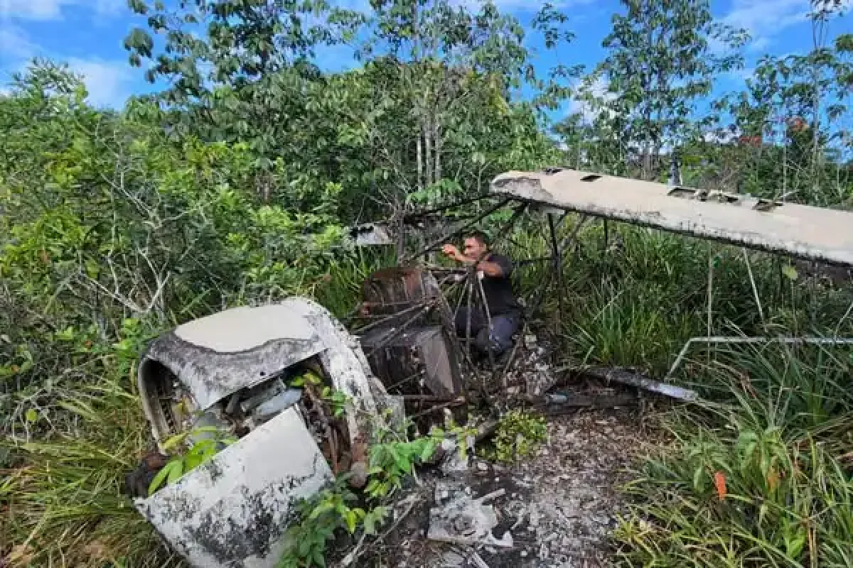 Table Mountain Jungle Trek Expedition (Suriname) 4