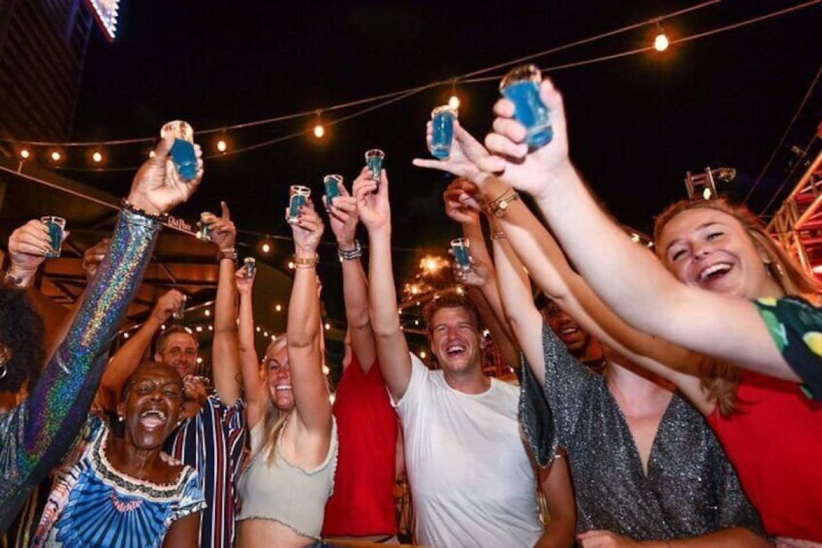 B26DE8C7-89D8-4338-BC15-662F95AFD1E3