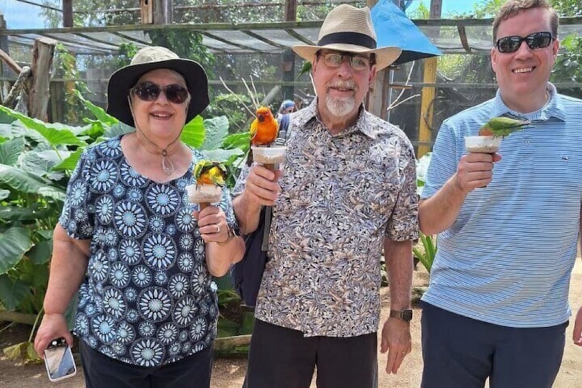 D25E6502-0B6A-49D4-A3A2-19523D9BA36F