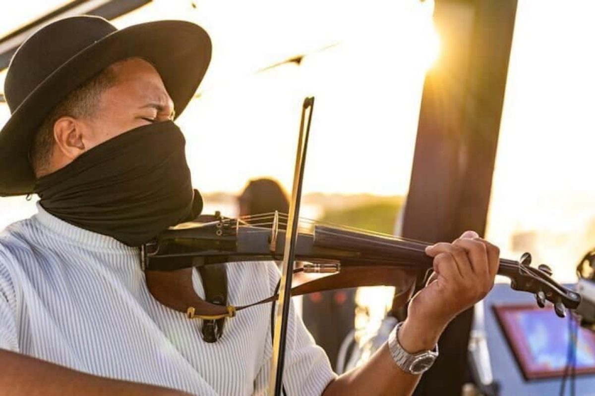 e389b3e8-d7d6-4e10-a682-b2941beb13ca