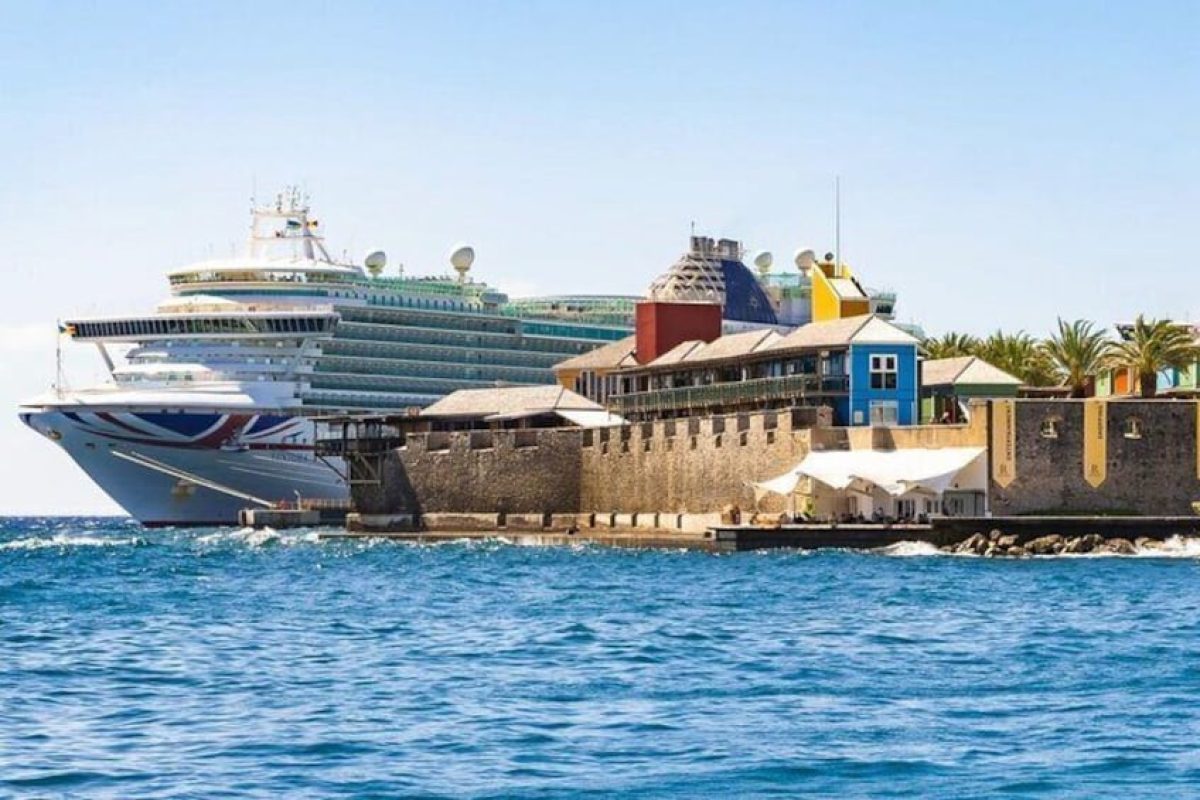 E42A53B8-5C6E-430E-89AA-BD34C5664DD9