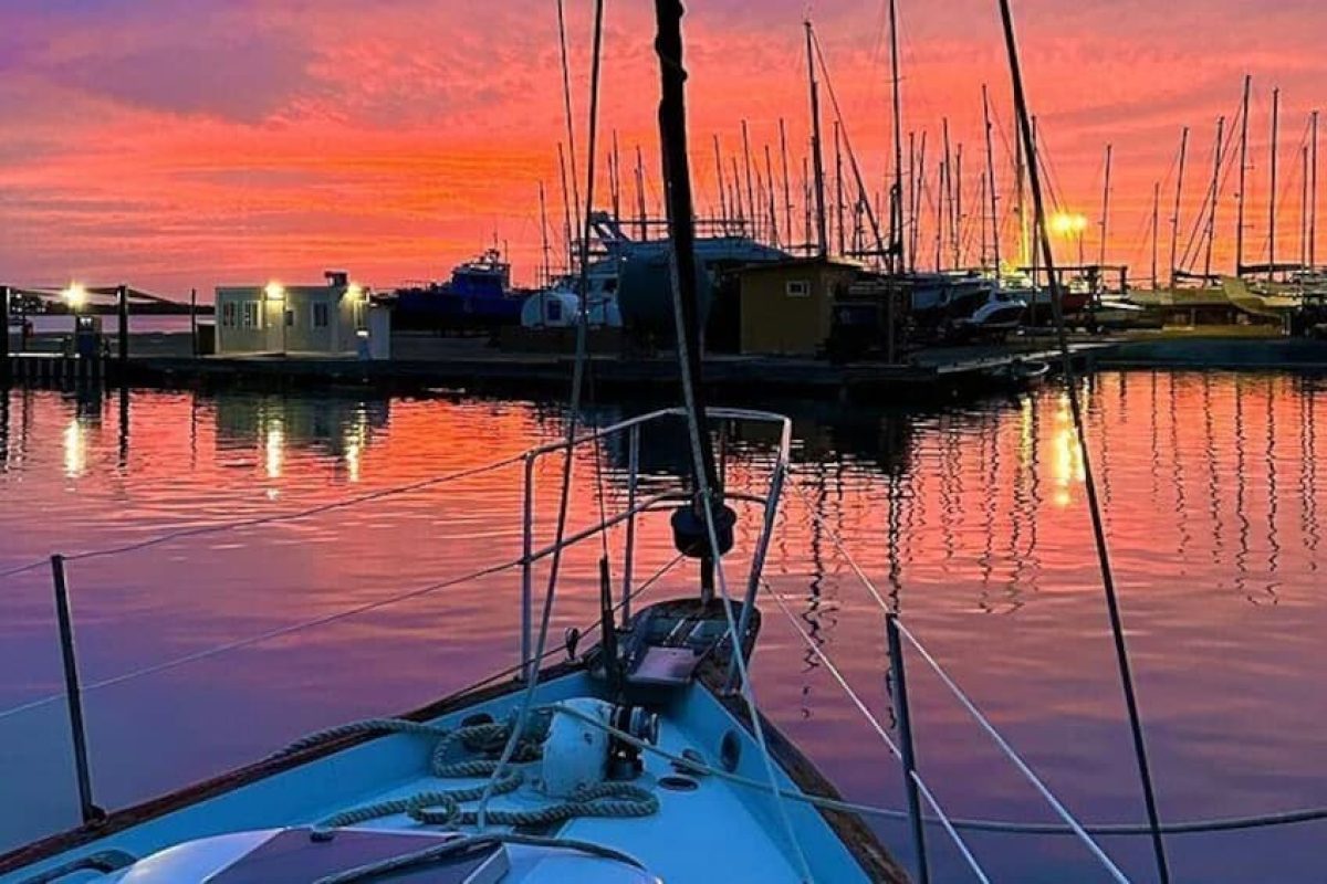 E5E04E23-9025-48DF-B089-B912E94422A3