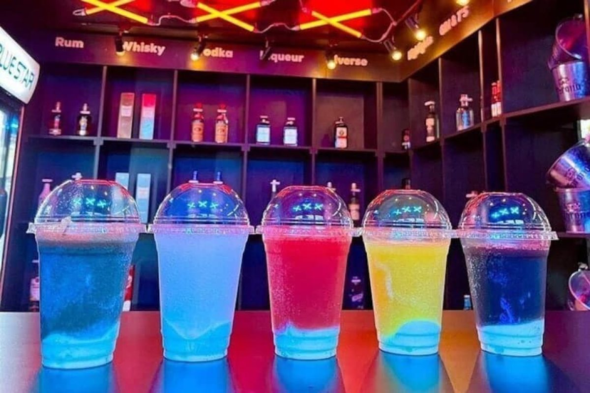 f282e242-6a5b-45cc-b7d0-6798aaa89957