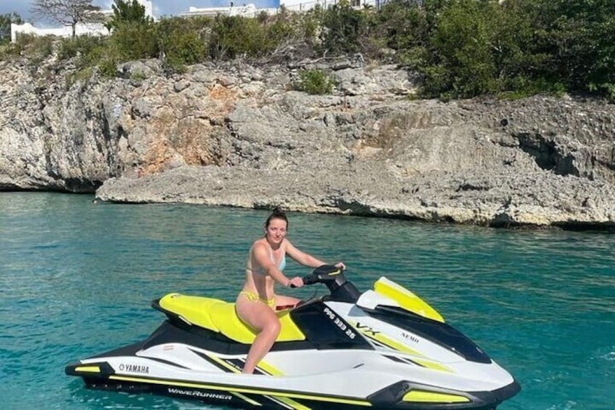 f5372717-0c15-4bb1-9573-1a9bf9a23540