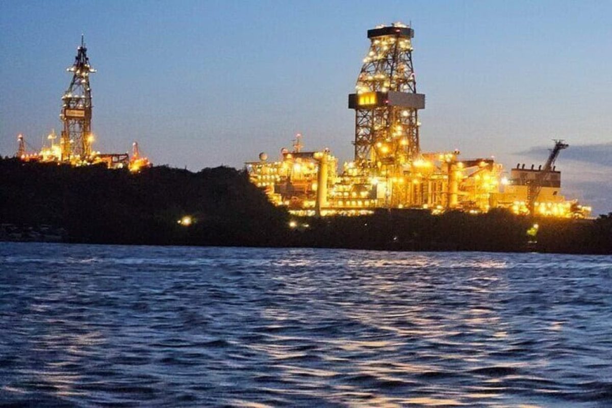 F5421D90-C59D-460D-BF5F-6E60B0429D52