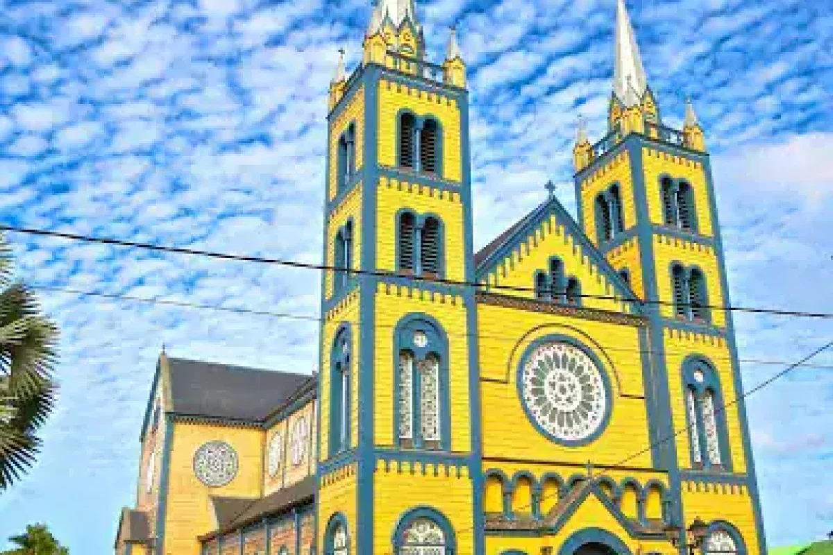 Paramaribo-bustour-suriname-2
