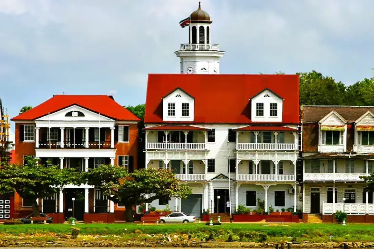 Paramaribo-bustour-suriname-3